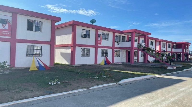 Adjudicadas 32 viviendas en urbanismo Rosa Inés II en Carabobo