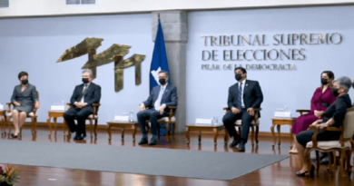 Costa Rica inicia el camino a las elecciones presidenciales con 27 aspirantes