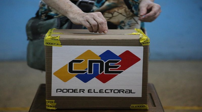 Electores y electoras pueden acudir a cualquiera de los centros habilitados para Simulacro Electoral