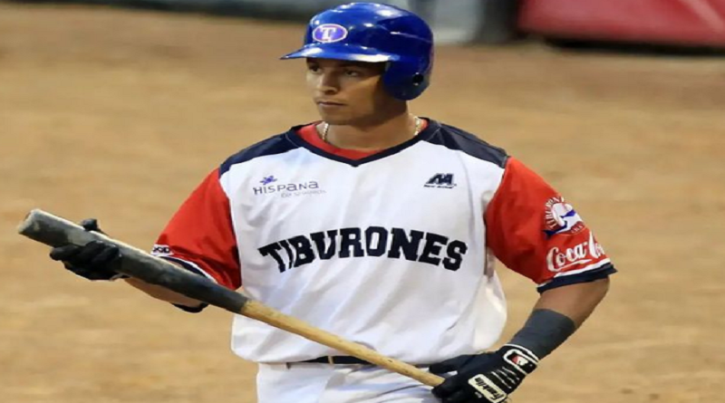 Tiburones de La Guaira anuncia la incorporación del jardinero Lorenzo Cedrola