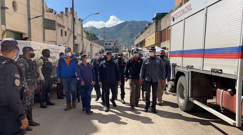 Funcionarios del Sistema Nacional de Gestión de Riesgo se desplegan en zona afectada por fuga de gas en San Martín