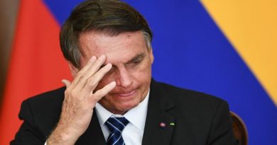 Acusan a Bolsonaro de “homicidio masivo”