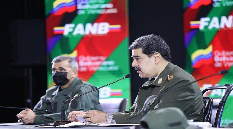 MEMORIA HISTÓRICA | Comandante en Jefe ordena creación de Comisión Especial Militar por los 20 años de la Victoria del 13 de Abril