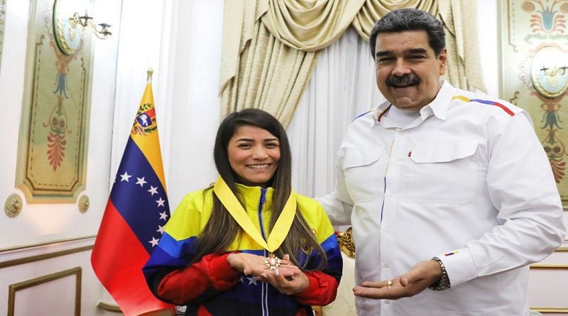 Otorgan orden Francisco de Miranda en su segunda clase a campeona Lilibeth Chacón