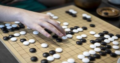 ESPECIAL XINHUA | Go, el milenario juego de mesa chino, adquiere cada vez más notoriedad en Argentina