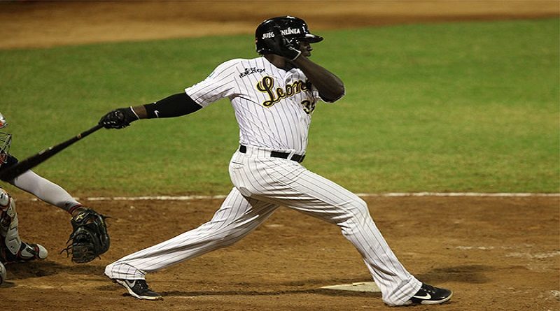Leones detuvo seguidilla de tres derrotas al vencer 11-5 a los Tigres