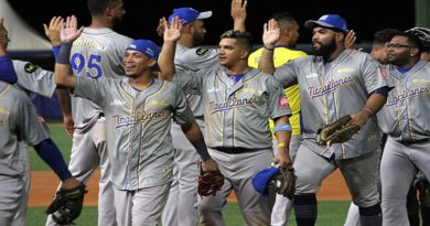 Magallanes en la cima de la tabla de posiciones de la LVBP tras vencer 3-2 a los Bravos