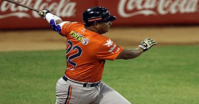 José Celestino López guio triunfo de Caribes sobre Cardenales