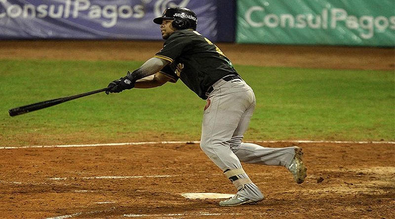 Tigres derrotó a La Guaira 18-10 en el Estadio Universitario
