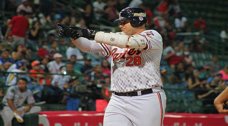 Caribes venció 10-9 a los Tiburones en extrainning