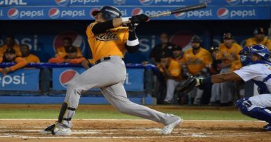José Briceño comandó ataque de las Águilas 6-2 sobre Magallanes