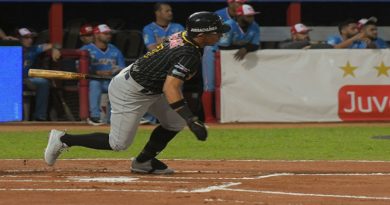 Leones venció 5-3 a los Cardenales