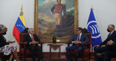 Canciller Félix Plasencia y Secretario de Asociación de Estados del Caribe revisaron temas de agenda regional en Caracas