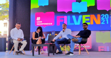 Realizan presentación del libro "LAWFARE, Golpes de Estado en nombre de la Ley" en la Filven 2021