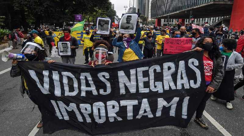 Brasil celebra Día Nacional de la Conciencia Negra con consignas de rechazo contra Bolsonaro