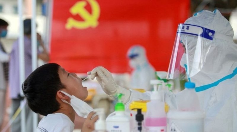 China atribuye su éxito contra la COVID-19 a su política de cero tolerancia