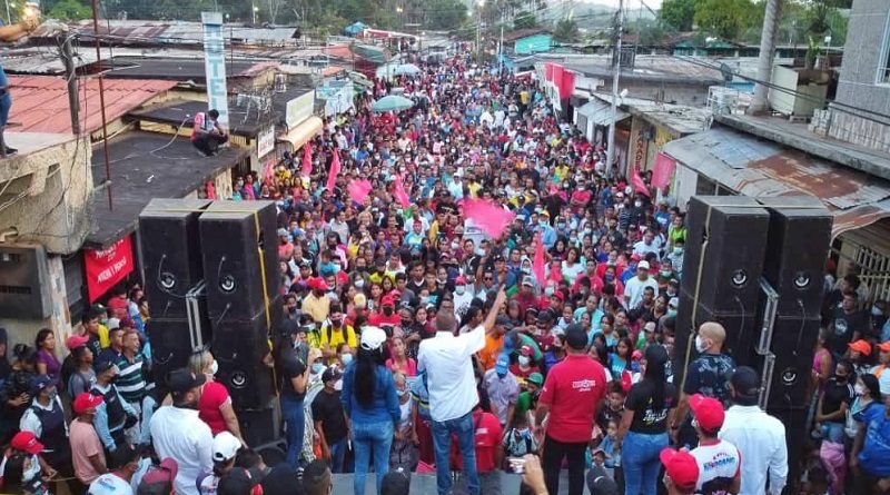 Candidato Ángel Marcano impulsará la reactivación del puerto libre en Santa Elena de Uarén