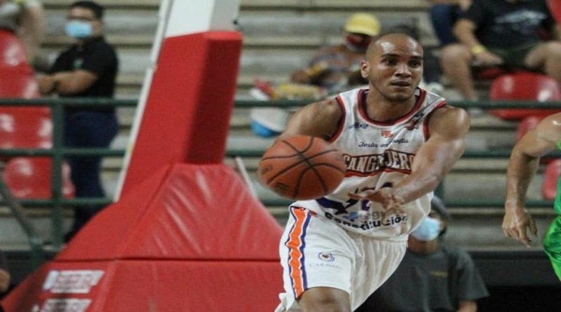 Cangrejeros consiguen su primera victoria de la Copa Superliga