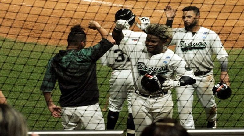 Dilson Herrera comandó ataque de los Bravos 12-11 sobre las Águilas
