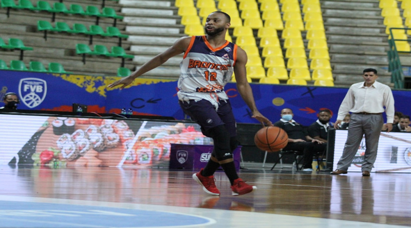 Broncos se impuso 88-77 a los Supersónicos