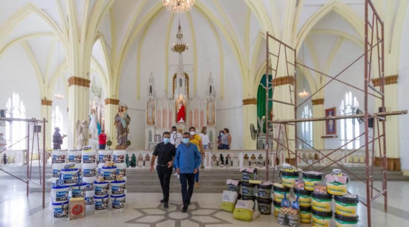 Venezuela Bella recupera ingelsia Santa Lucía en barrio El Empedrao de Maracaibo