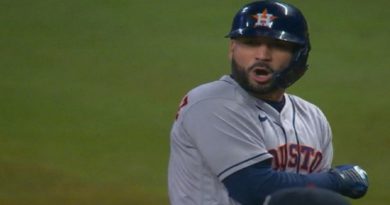 El venezolano Marwin González mantiene con vida a los Astros en la Serie Mundial