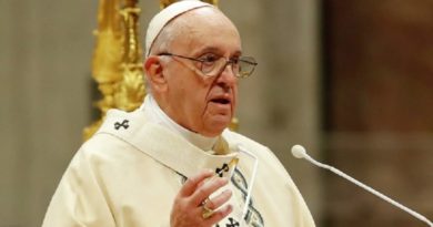 Papa Francisco: Violencia contra las mujeres es un ultraje a Dios