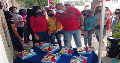Dotan con insumos de limpieza y material escolar a centro educativo de Cumaná