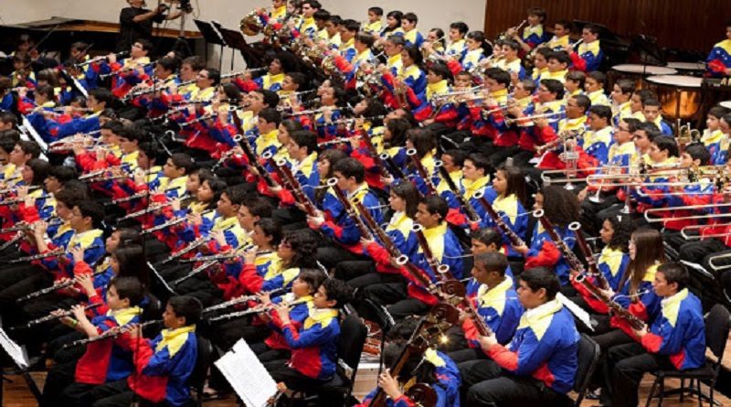 Sistema Nacional de Orquestas y Coros Juveniles e Infantiles de Venezuela busca Récord Guinness con la participación de 12.000 músicos de todo el país