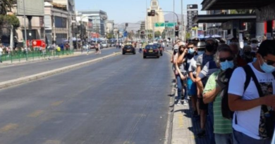 Chilenos denuncian falta de transporte en casi todo el país en plena segunda vuelta de elecciones presidenciales