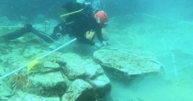 Arqueólogos hacen un mapa de más de 150 barcos hundidos en Cádiz