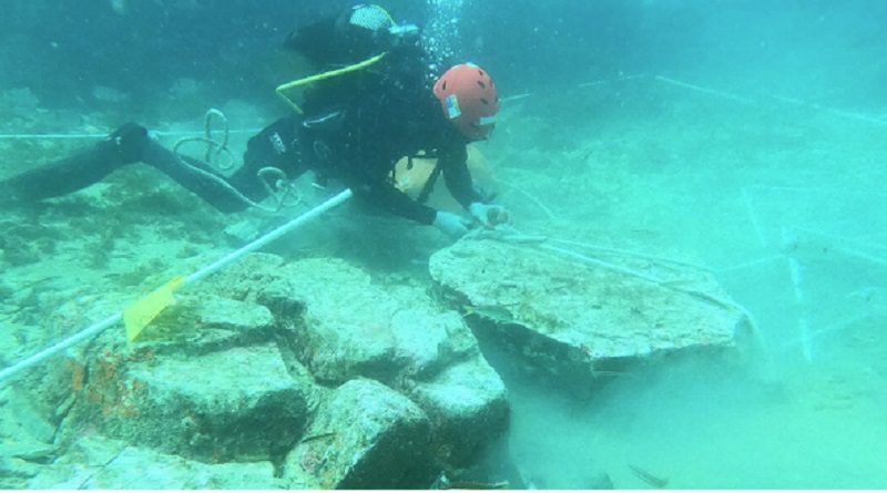 Arqueólogos hacen un mapa de más de 150 barcos hundidos en Cádiz
