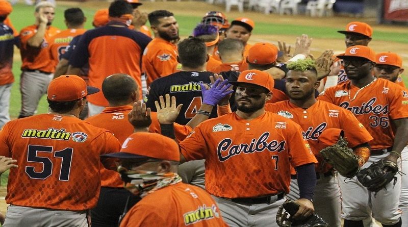 Caribes se mantiene en la pelea al doblegar 7-2 a los Tigres
