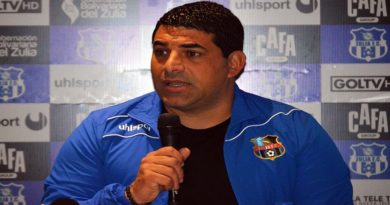 Caracas Fútbol Club ficha al técnico venezolano Franchesco Stifano
