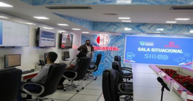 Hidrocapital atiende avería en tubería de la Avenida Lecuna de Caracas