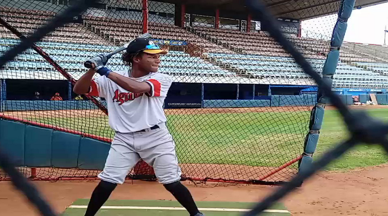 Jackson Chourio es considerado una promesa para los Milwaukee