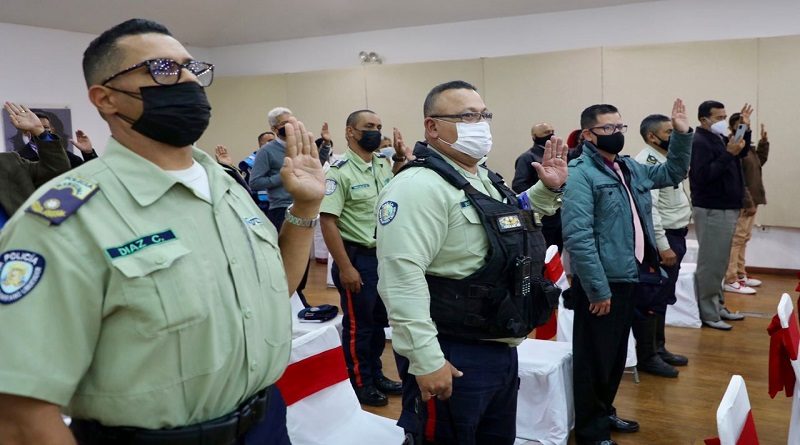 Juramentan Comités de Contraloría Social Policial en defensa y protección del pueblo