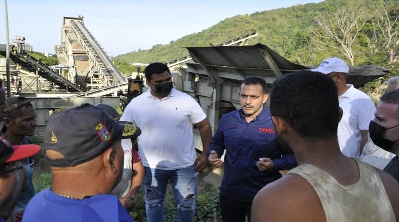 Gobierno Bolivariano firma acuerdo con representantes de la Cantera de Naiguatá en La Guaira