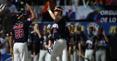 Leones barrió la serie particular ante los Tiburones