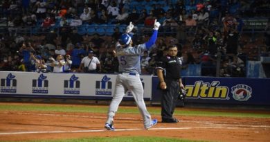 Navegantes del Magallanes extiende a tres su invicto en el Round Robin