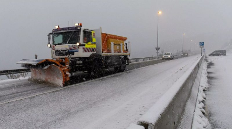 Alerta en España por llegada de un frente frío que bajará la cota de nieve hasta los 400 m