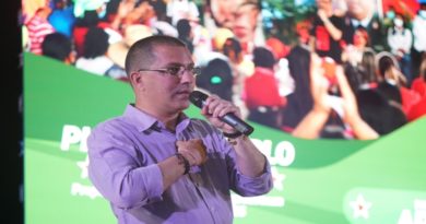 Jorge Arreaza presenta "Plan del Pueblo de Barinas" que contempla 4 vértices