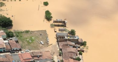 Ordenan la evacuación de un municipio de Brasil tras colapsar una presa por fuertes lluvias