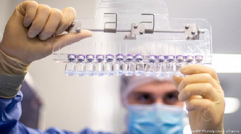 Rusia desarrolla vacuna contra la variante Ómicron del coronavirus