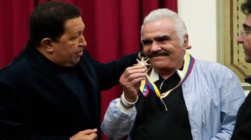 Presidente Maduro: Nos duele en el alma la partida de un Grande de las rancheras, Vicente Fernández