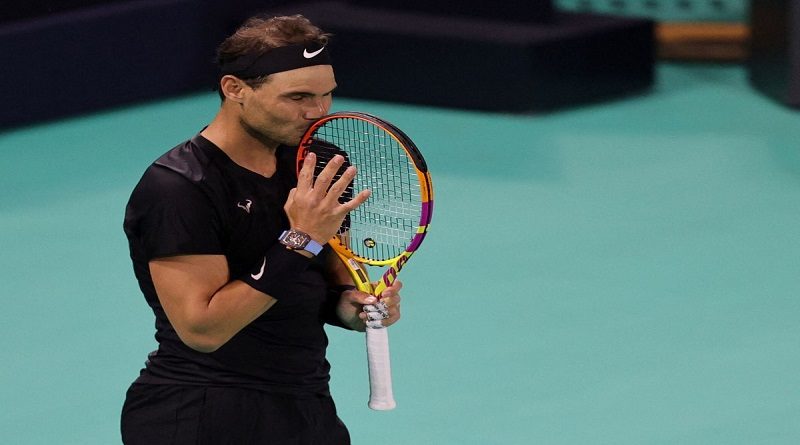 Nadal da positivo por COVID-19