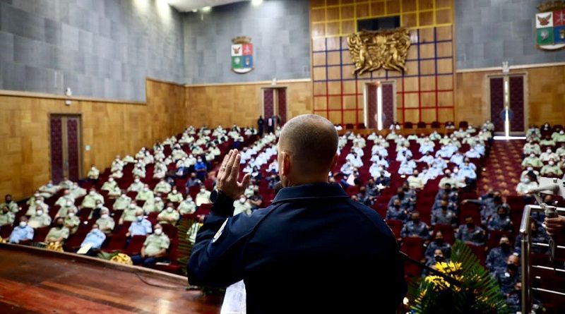 Ministro Ceballos encabezó acreditación de 3.768 policías para labores de investigación penal