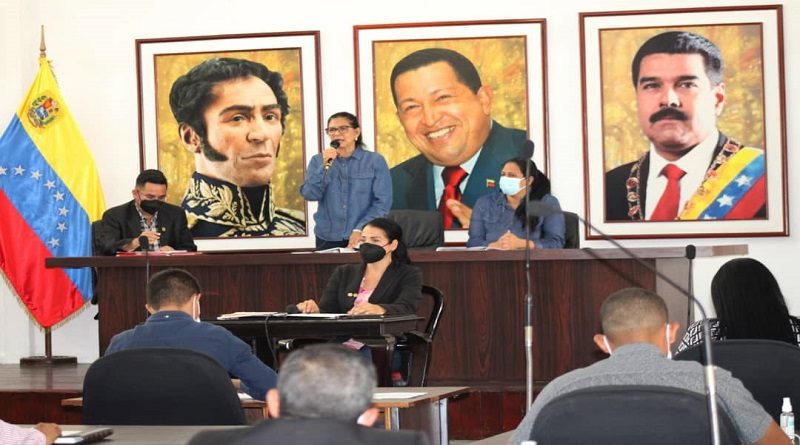 Gobernadora Karina Carpio encabezó entrega de propuestas en sesión del Consejo Legislativo de Aragua