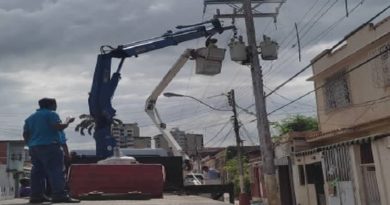 Corpoelec beneficia a 75 familias al instalar nuevo transformador en sector Bella Vista de Puerto la Cruz