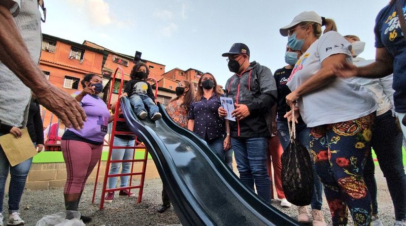 Espacios recreativos y formativos fueron recuperados en Caracas